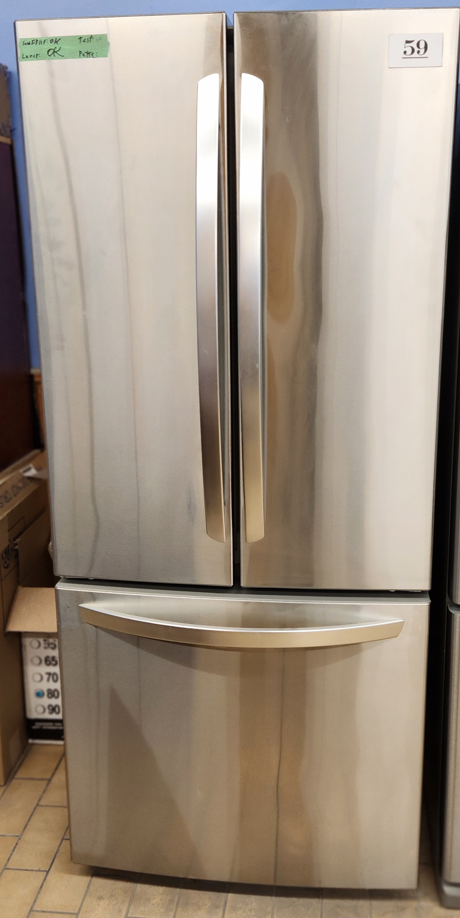 59-refrigerateur Congelateur en bas  3 PORTES