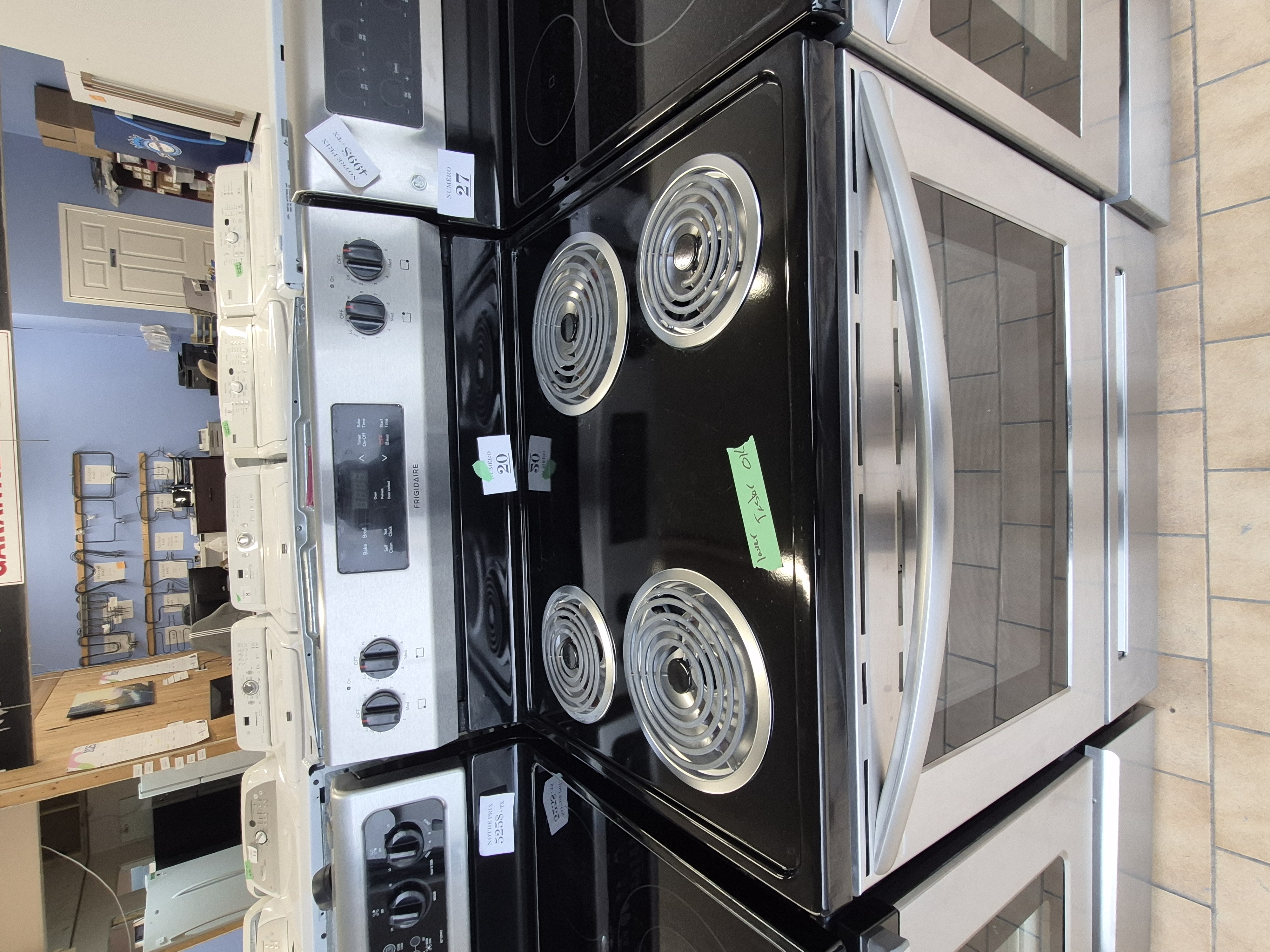 #20 Cuisinière stainless serpentin