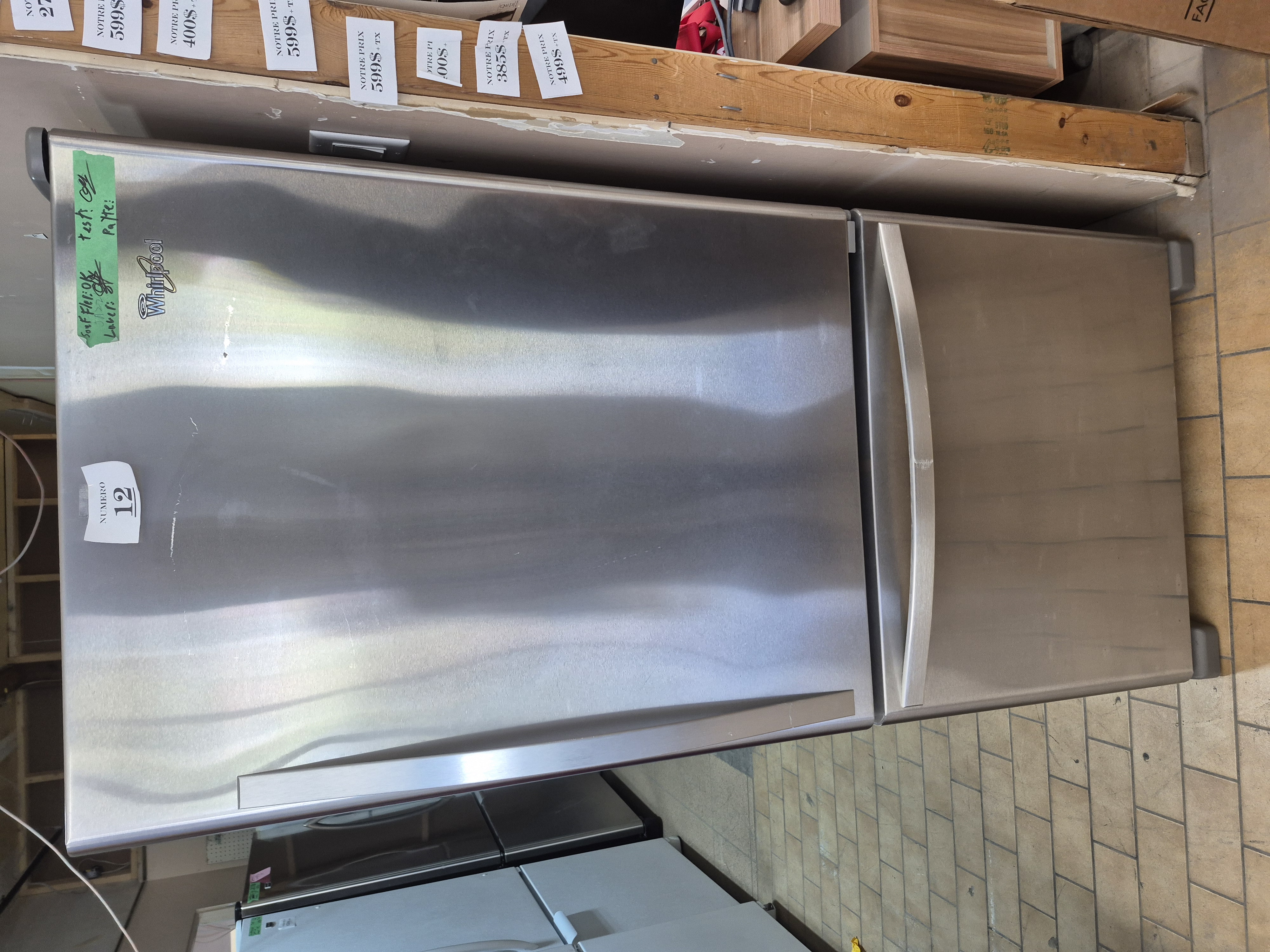 #12 refrigerateur stainless congelateur en bas