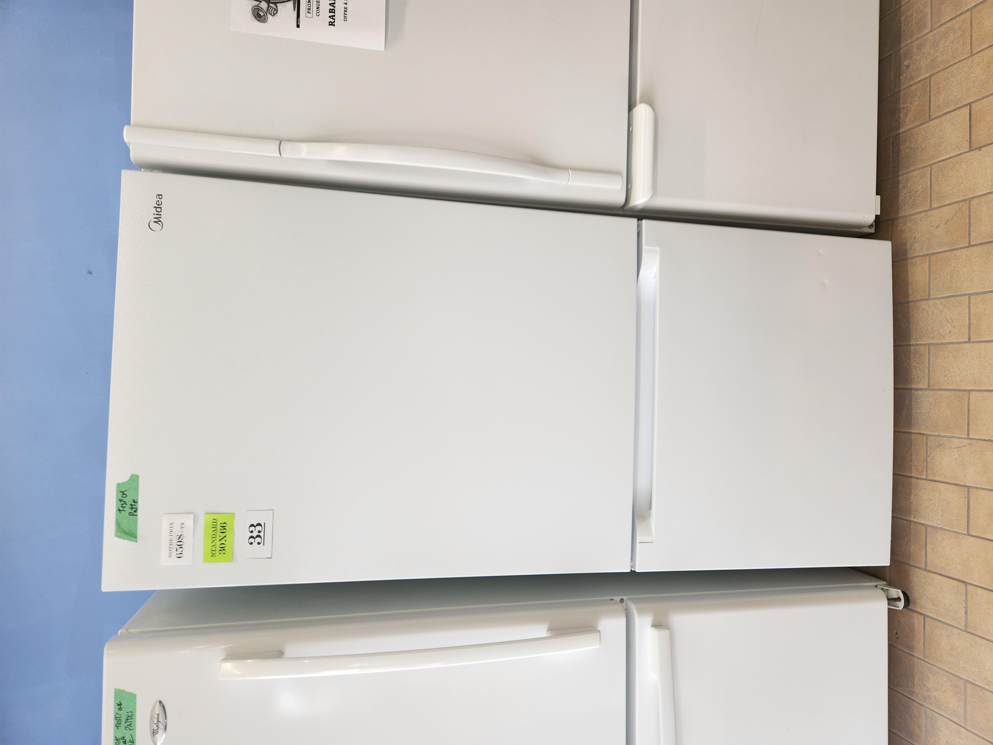 33-FRIGO CONGÉLATEUR EN BAS