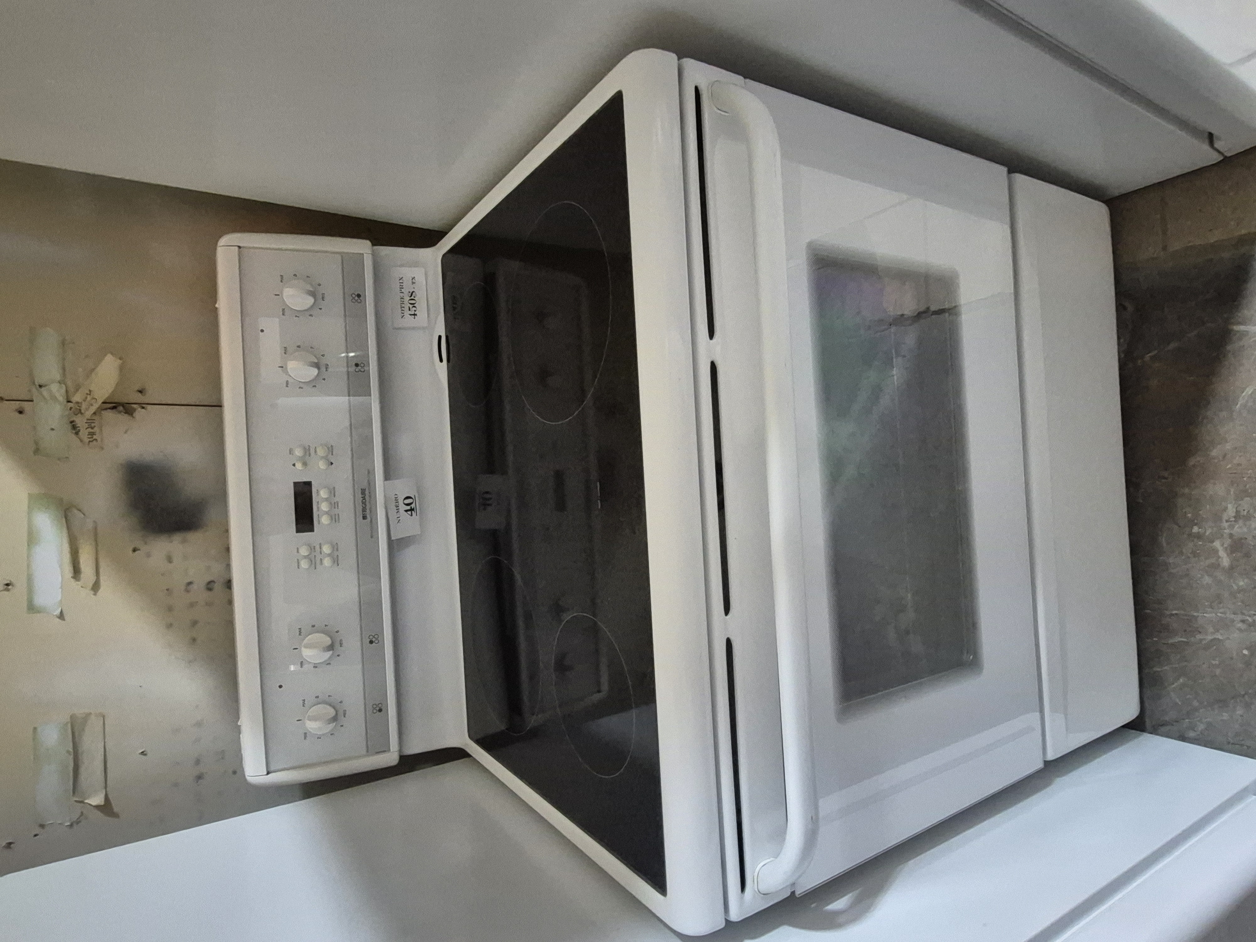 #40 cuisiniere vitroceramique