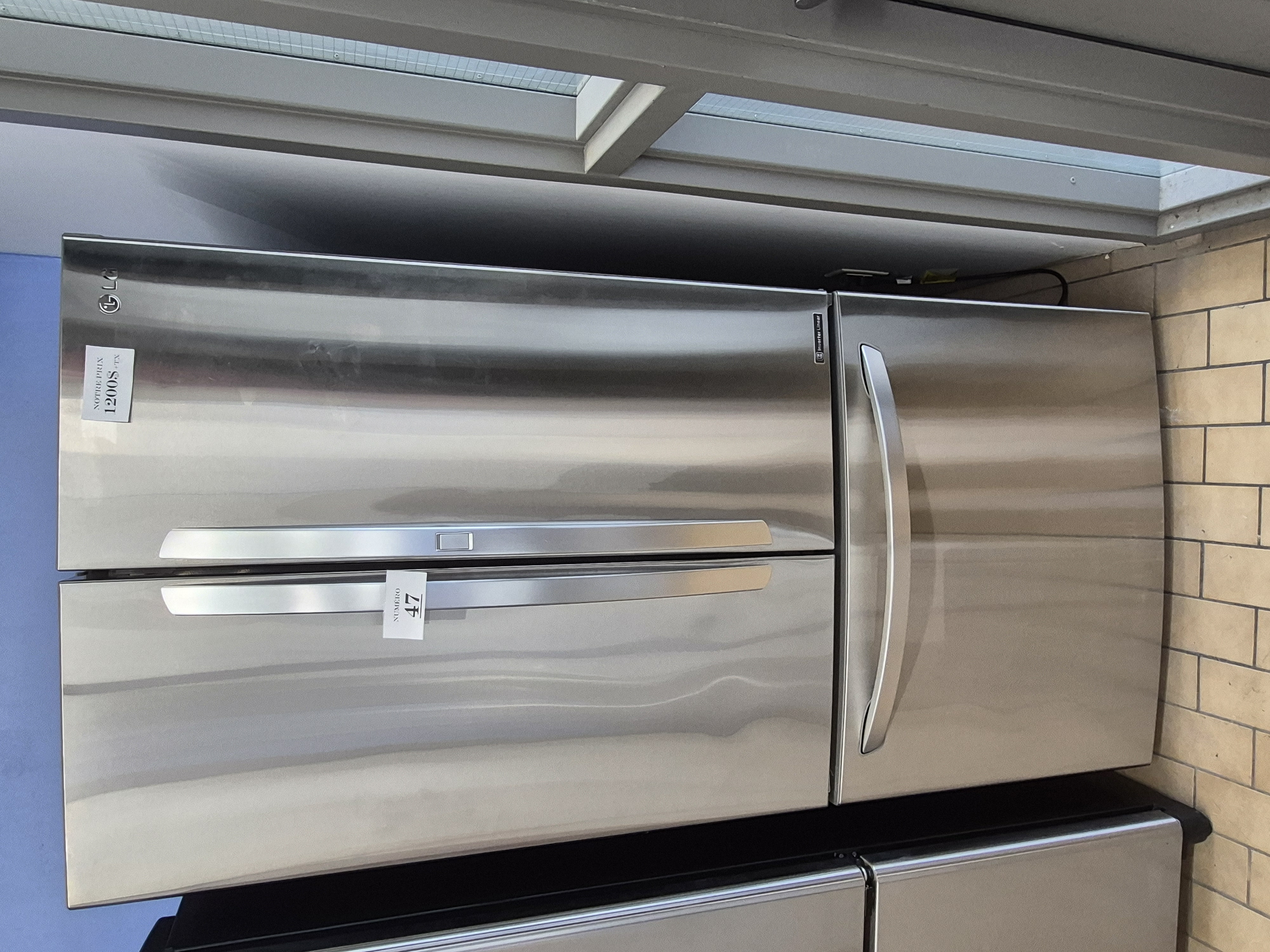 #47 refrigerateur lg stainless de luxe
