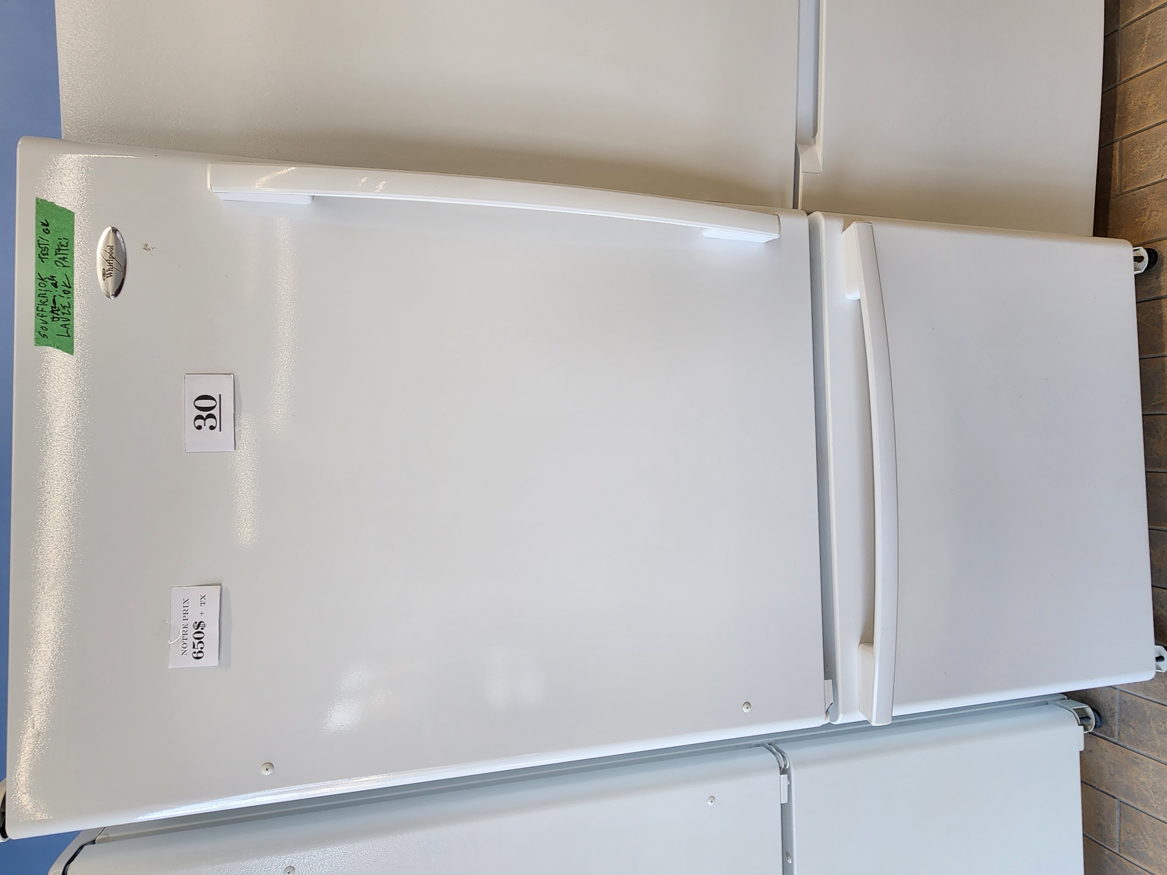 29- REFRIGERATEUR CONGELATEUR EN HAUT INOX