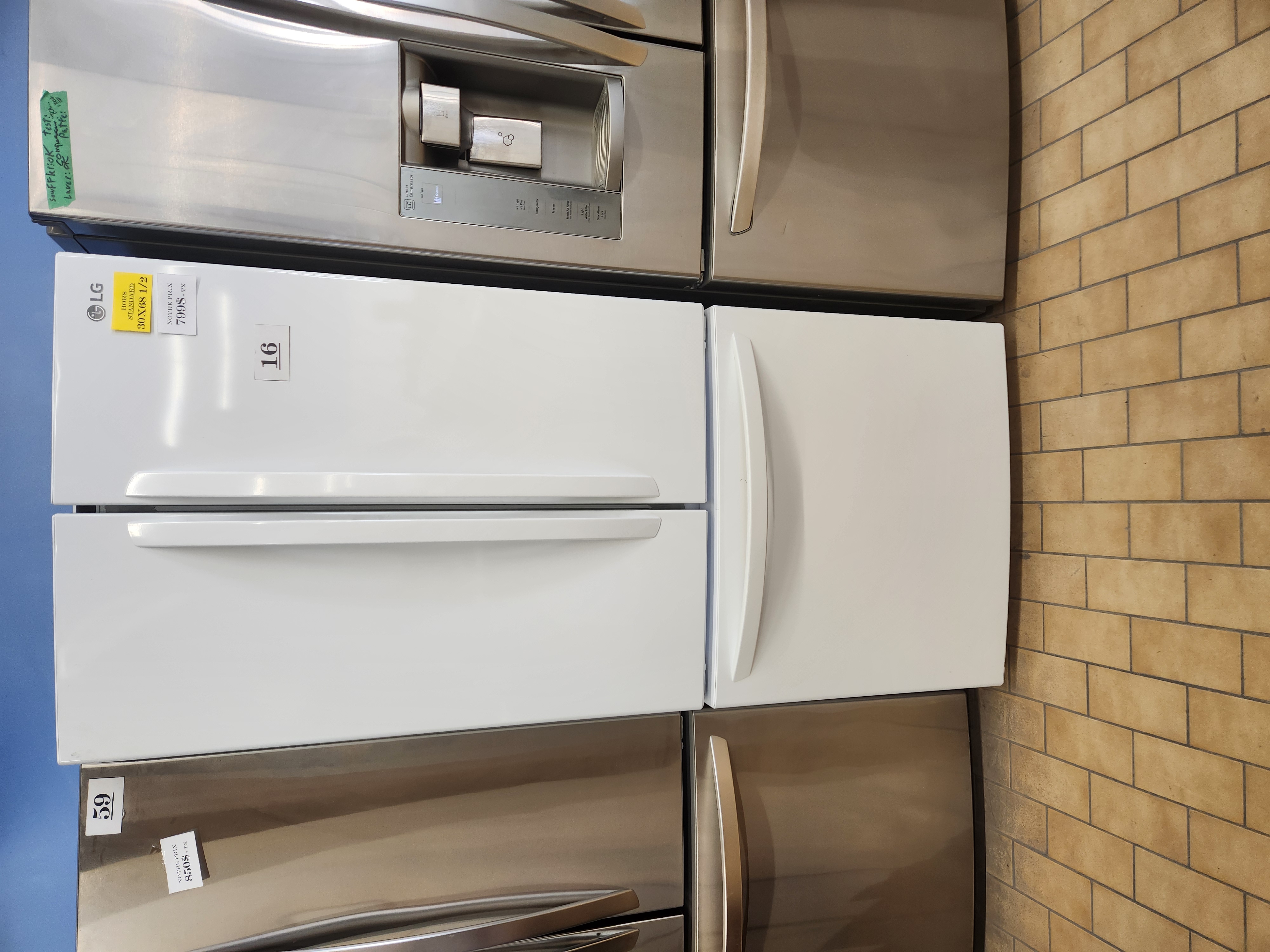 16- REFRIGERATEUR 3 PORTES  BLANC